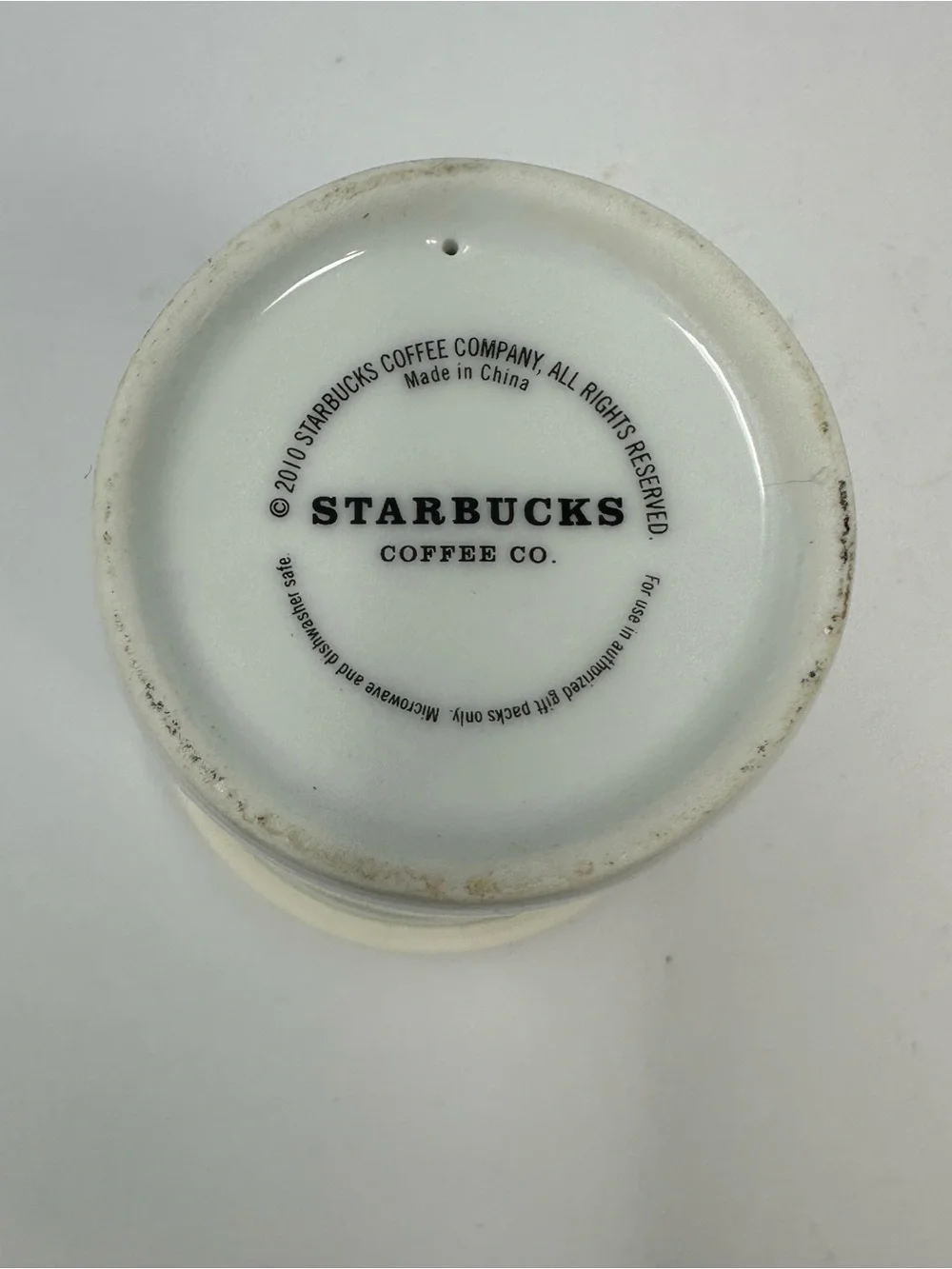 Starbucks tumbler holiday
